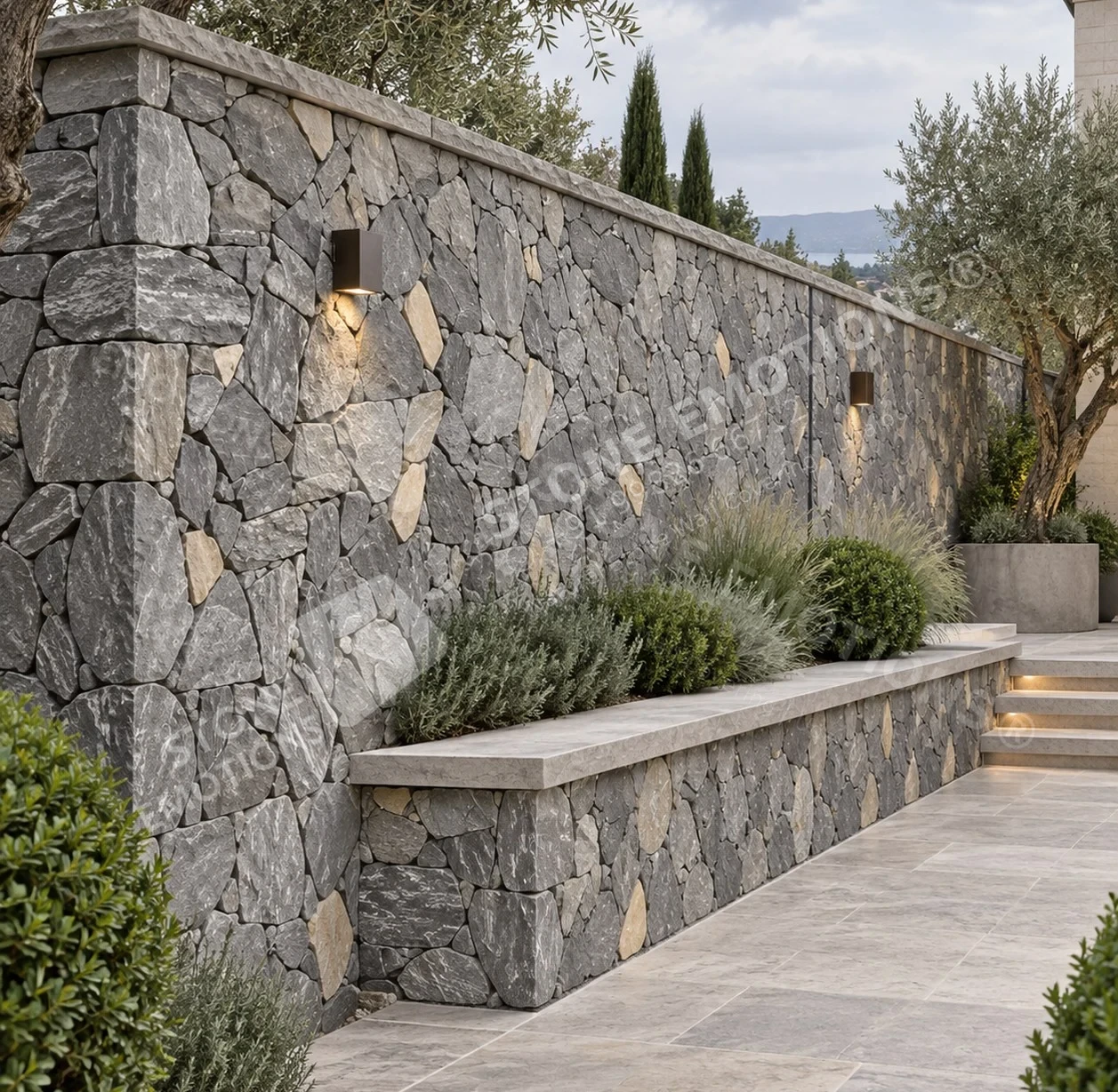 TERRAIN SILVER MOSAIC — European garden and boundary wall
